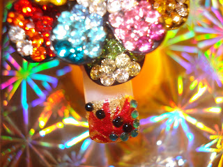 Loveable Nails: Red & Gold Nail Design