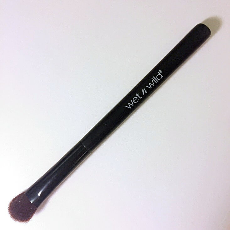 wet n wild eyeshadow brush wet n wild eyeshadow brush