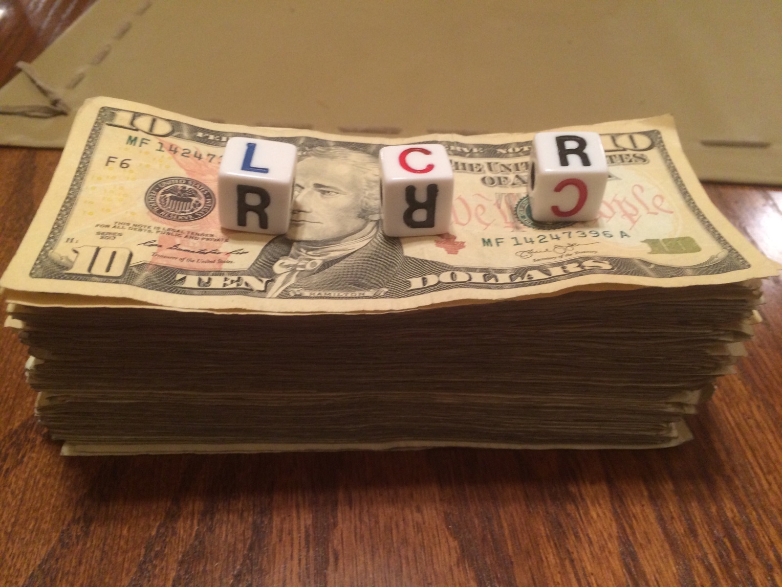 Dice Gambling Game LCR LCR Dice Gambling Fun Drinking Game 