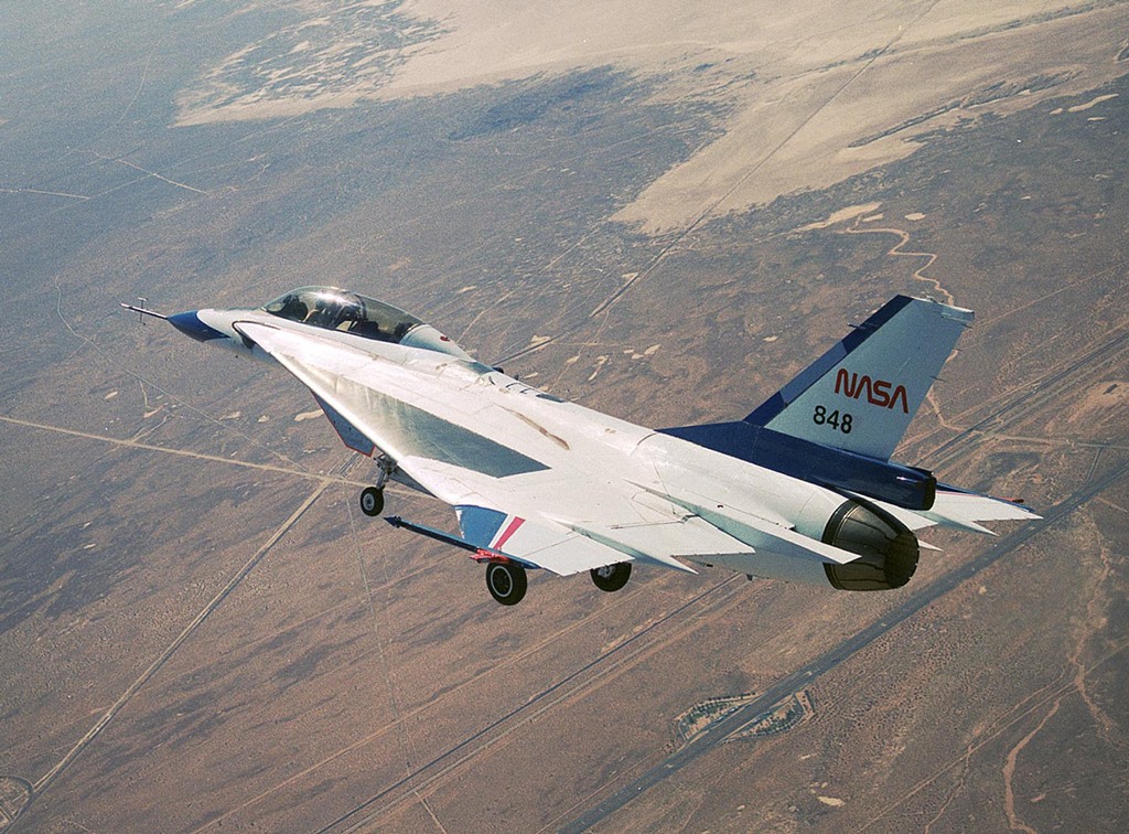 F-16XL: A MISUNDERSTOOD AIRCRAFT - Blog Before Flight - Aerospace and ...