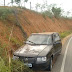 Carro capota em Mairi