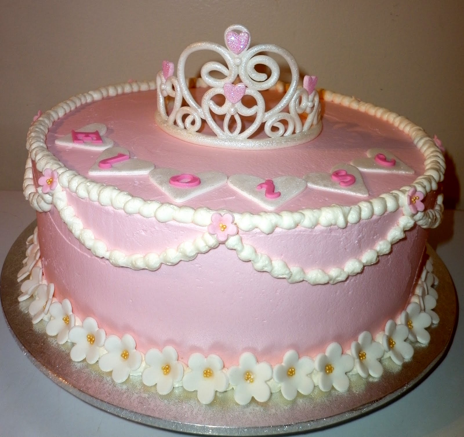 Caketopia Tiara Cake for Eloise