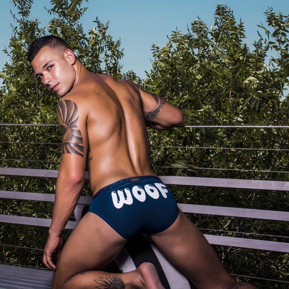 view-pakistani-hunk-flash-online