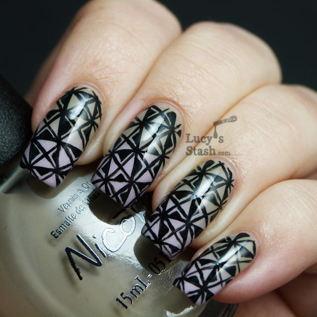 Lucy's Stash - Patterned gradient nails 