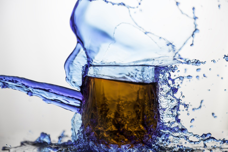 BRILLANTE Características del agua carbonatada