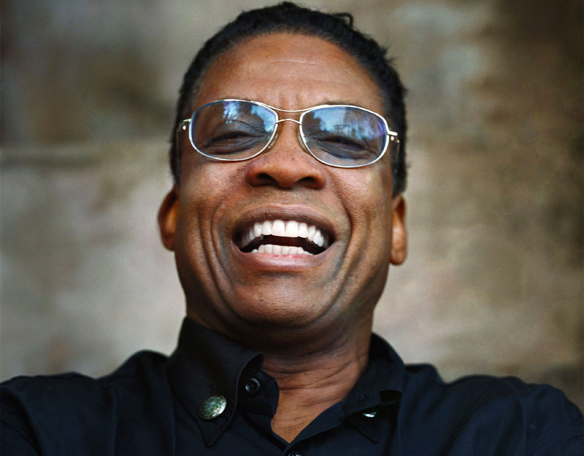 La Música No Tiene Fecha De Caducidad Music Has No Expiration Date