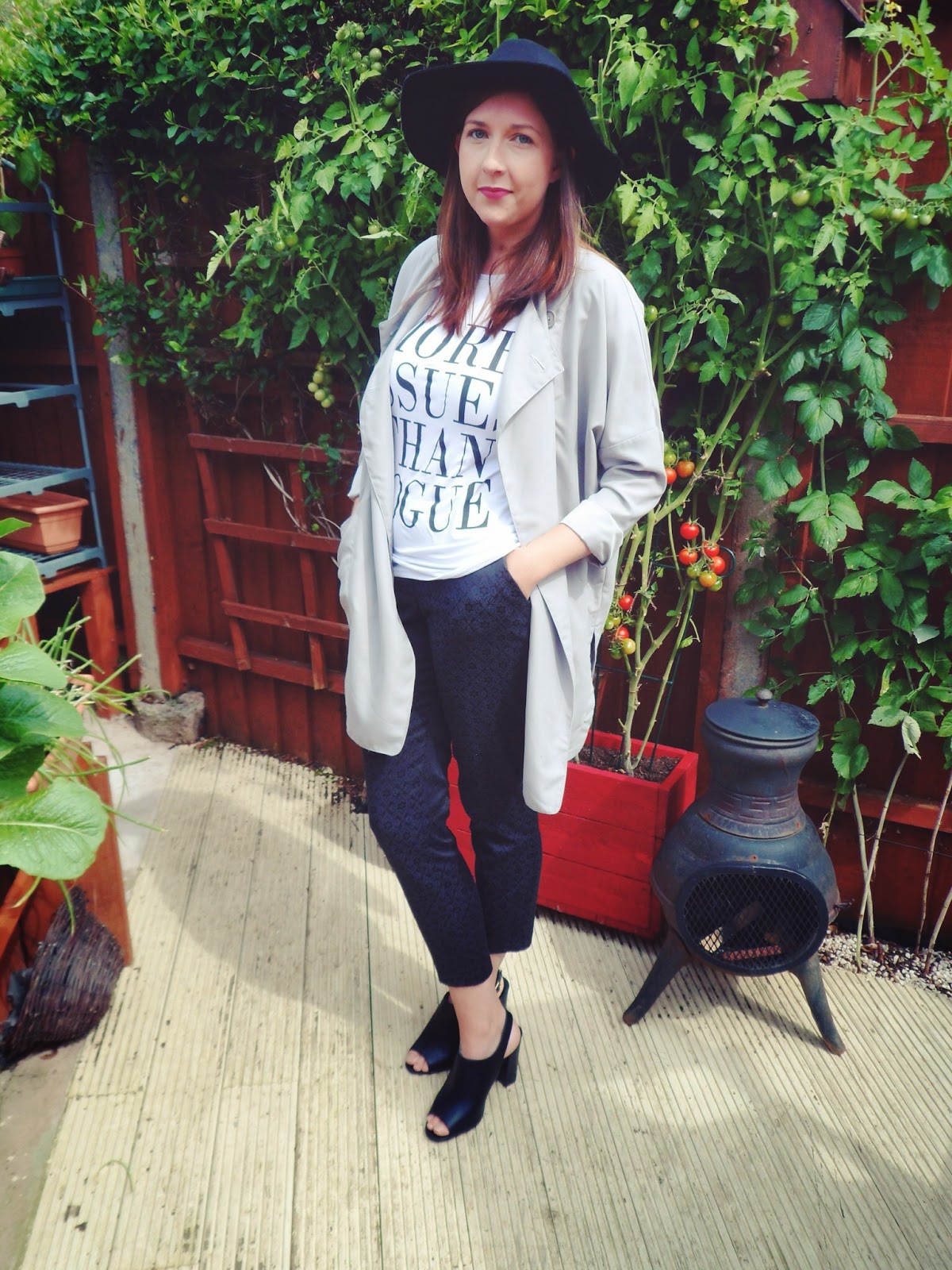 primark, dustypink, ootd, wiw, Outfit of the Day, whatimwearing, asseenonme, ASOS, fedora, cigarettetrousers, dustercoat, vogue, moreissuesthanvogue, mules, black, white, grey, 