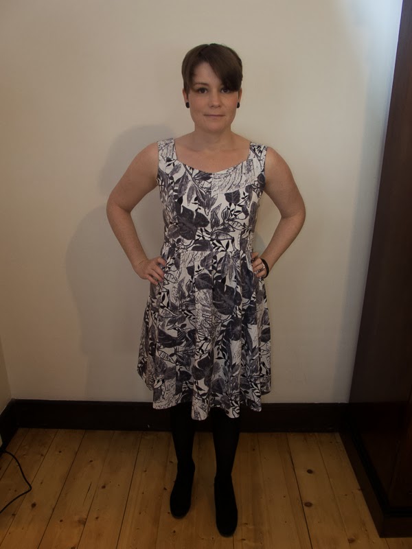 Boo Dogg and Me Simplicity 1803 The King Kong Dress!