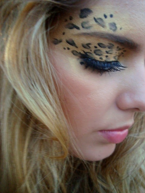 Make In Box: Passo a Passo: Maquiagem de oncinha para o Carnaval!