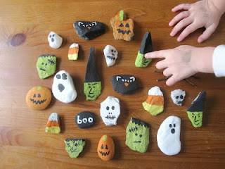Decoración para Halloween con piedras pintadas 
