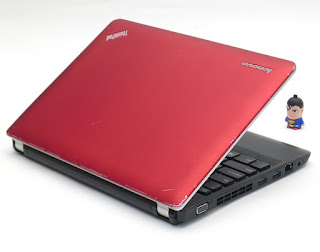 Lenovo ThinkPad edge E135 AMD E2