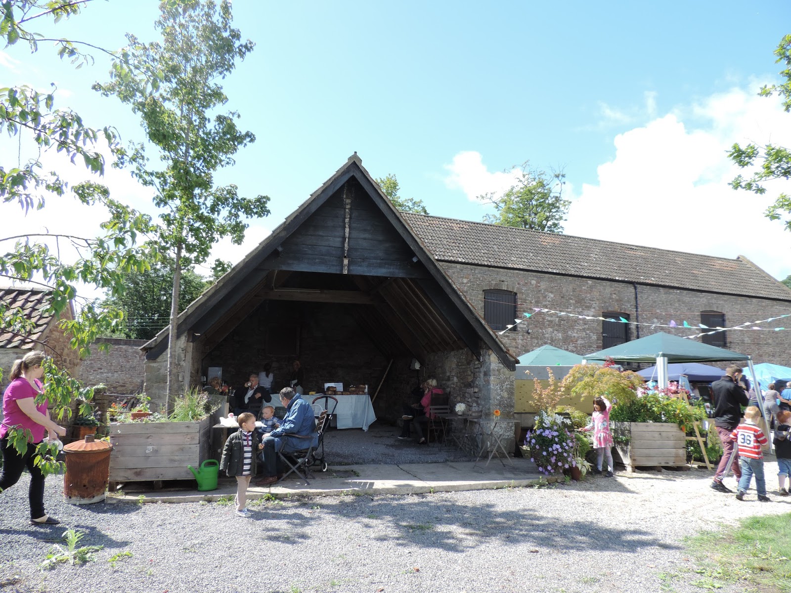 Photographic Allsorts Sunday Morning at the Market, Court House Farm