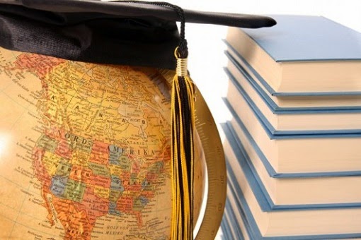  ΔΠΘ: Υποτροφίες σε απόφοιτους από το ALBA Graduate Business School