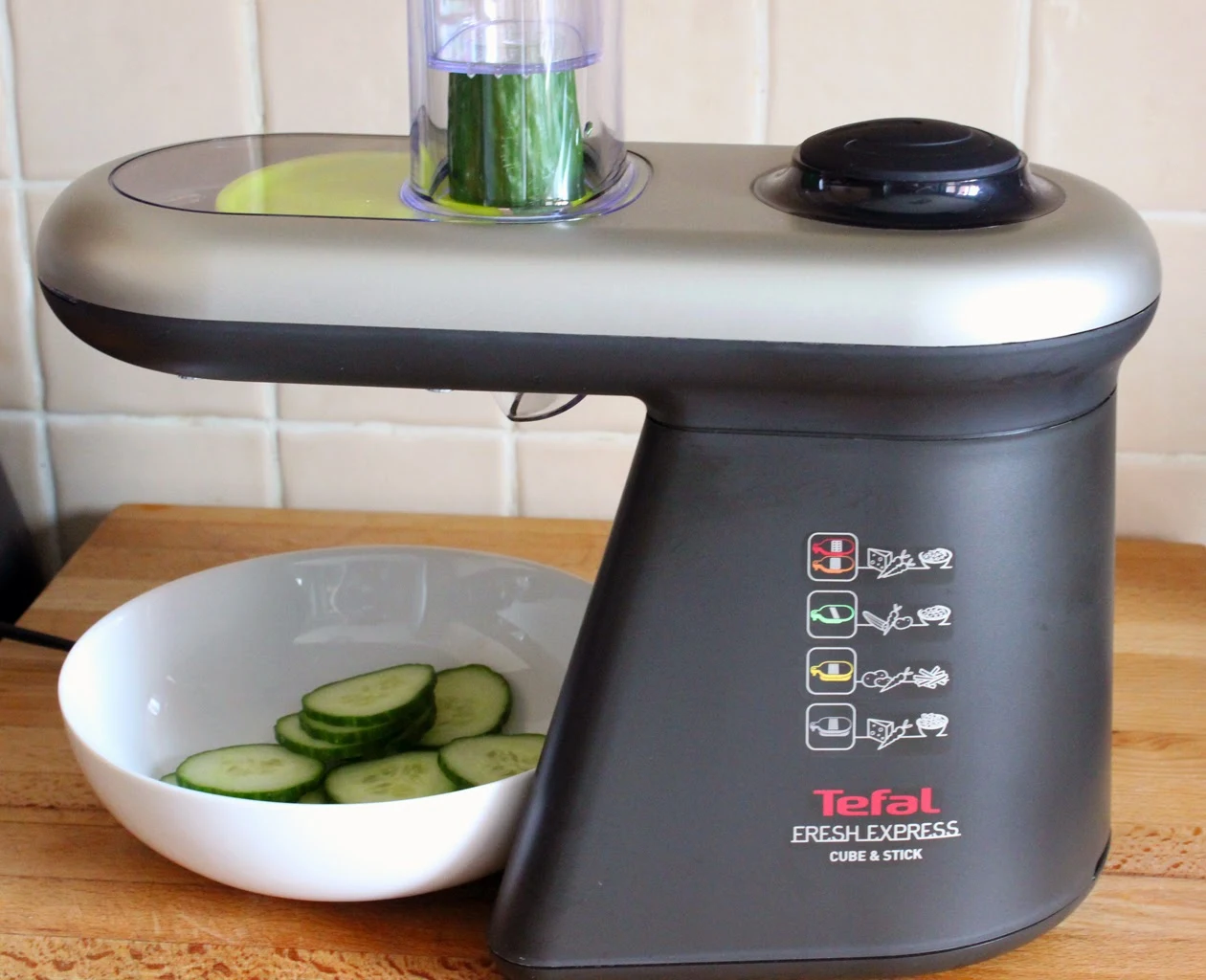 Tefal Fresh Express Cube and Stick slicing cucumber