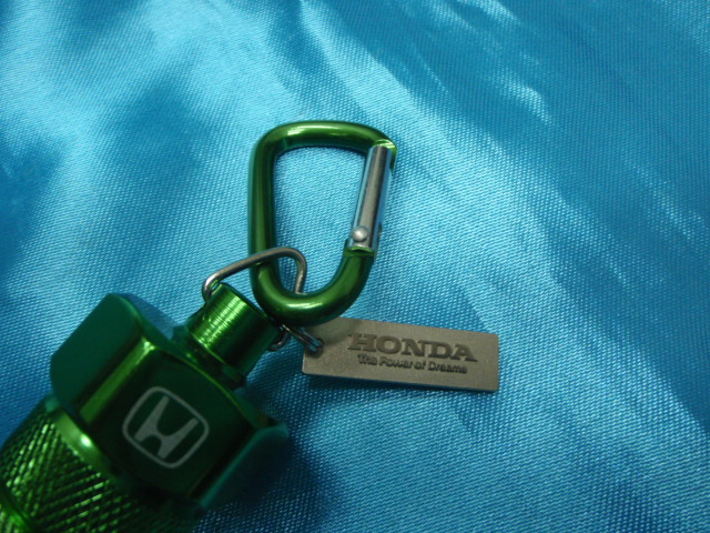 Honda+Green+Keychain+(5).JPG