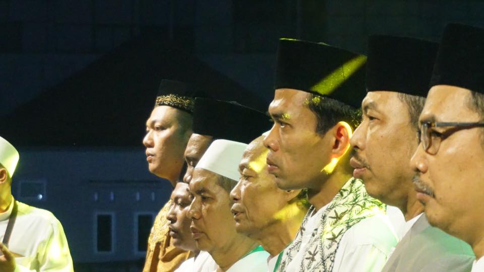 Ustad Abdul Somad Bikin TNI/Polri Tertawa Di Sumsel Ternyata Ini Sebabnya Ustad Abdul Somad Bikin TNI/Polri Tertawa Di Sumsel Ternyata Ini Sebabnya
