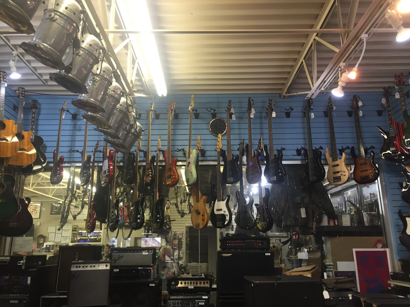 Gospel Music Bass Guitar How Much Are Guitars At Pawn Shops