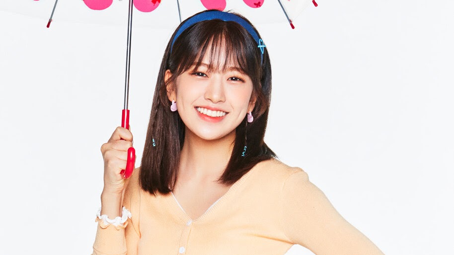 Knet tiếc cho Ahn YuJin (IZ*ONE) bị thành viên cùng nhóm làm lu mờ