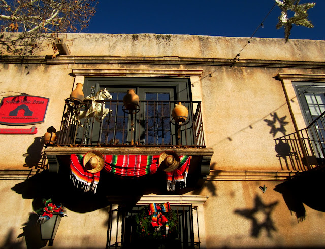 Finding the extraordinary in the ordinary: Christmas in Arizona