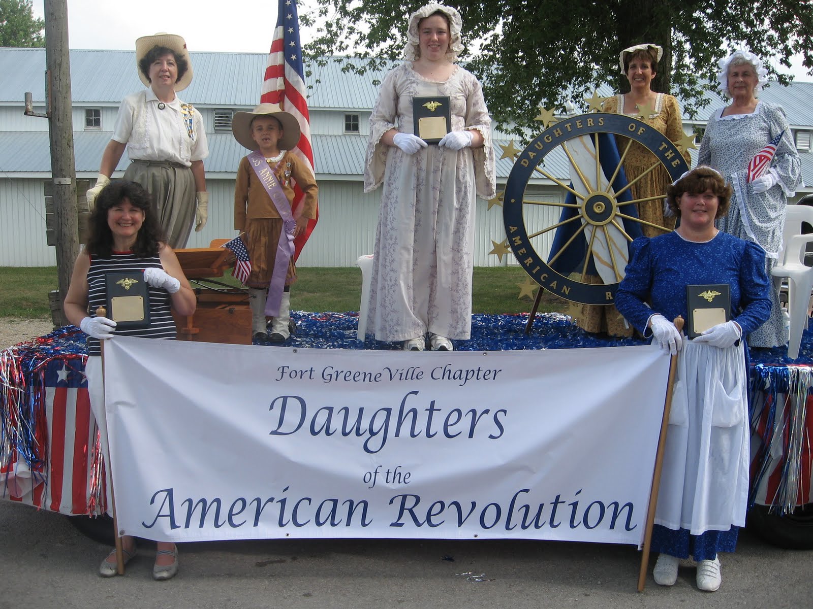 Fort GreeneVille Chapter DAR participates in Annie