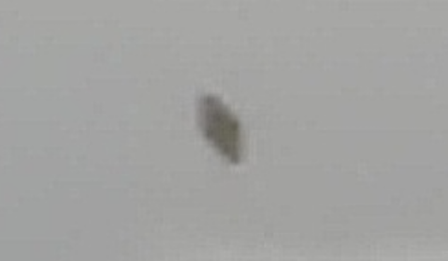 Diamond UFO Over Mountain Area Haleiwa, Hawaii Screen%2BShot%2B2018-03-31%2Bat%2B9.16.58%2BAM