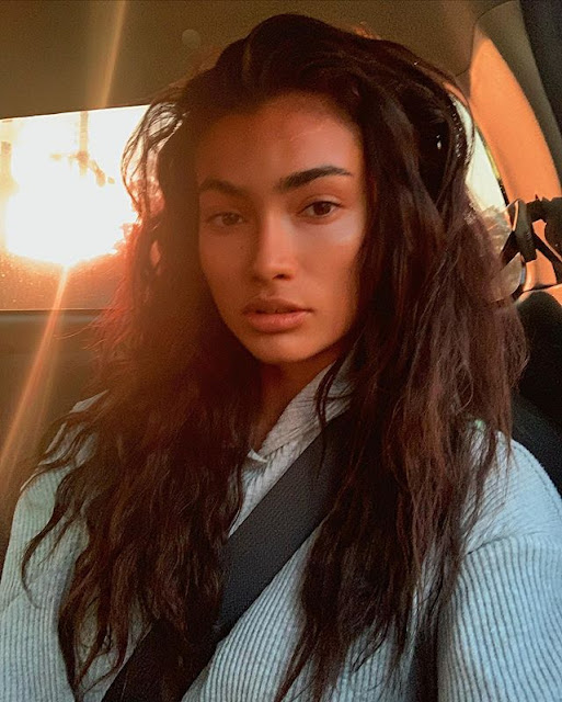Kelly Gale Photos Kelly Gale Photos