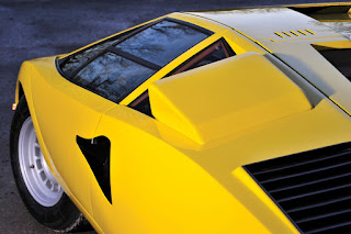 The Yellow 1971 Lamborghini Countach LP400 Periscopio Lamborghini Countach LP400 Periscopio Top