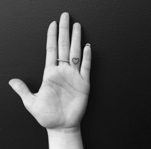 Mini tatuagens femininas Mini tatuagens femininas