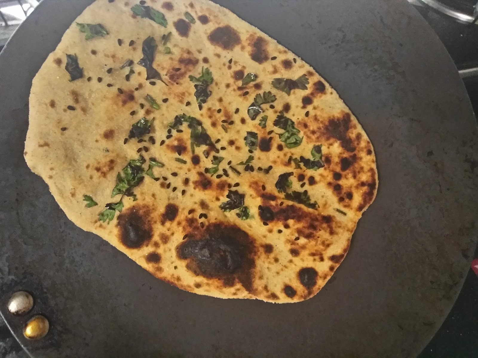 TANDOORI NAAN / TANDOORI ATTA NAAN / WHOLE WHEAT FLOUR NAAN