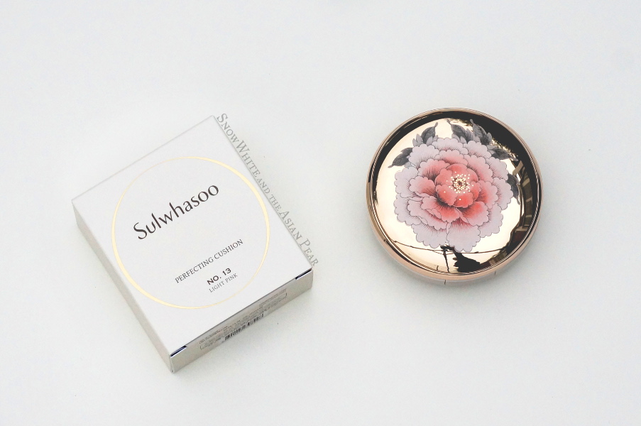 Sulwhasoo Perfecting Cushion #13 Review & Swatches - Snow White