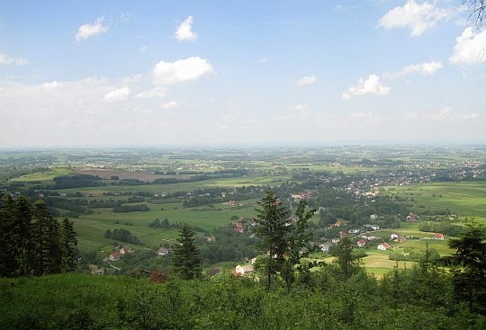 Panorama ze stoku Bliźniaków na południowy wschód. Panorama ze stoku Bliźniaków na południowy wschód.