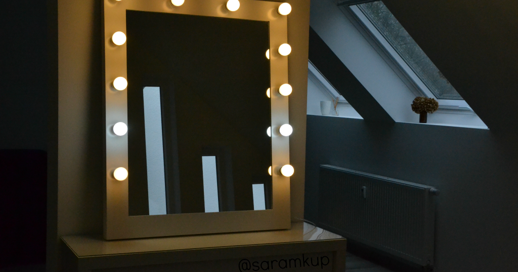 Saramkup: ¿Qué tipo de luz instalar en un tocador?: La mejor luz para