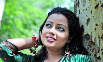 Bangladeshi Singer Kona