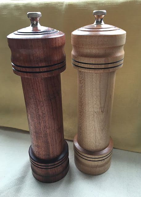 Salt & Pepper Mills by Chez Craft Salt & Pepper Mills by Chez Craft