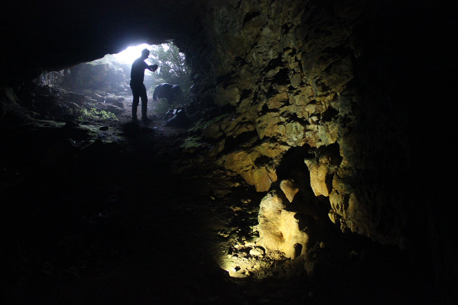 Cuevas de la Sierra de Lokiz