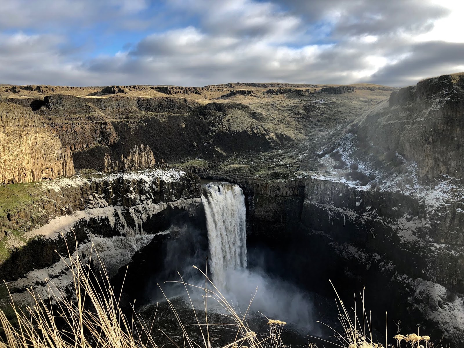 A Kayaking World Record at Palouse Falls