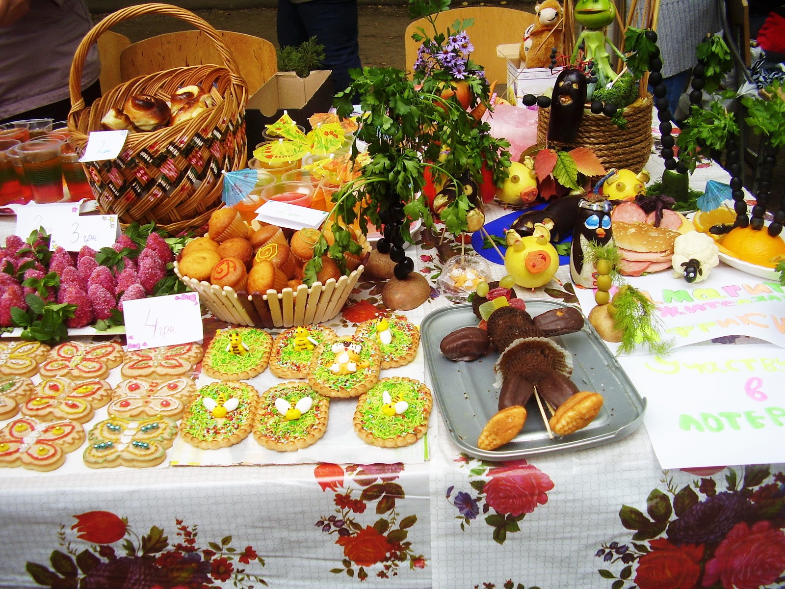 Выпечка для школьной ярмарки. Ярмарка в школе. Что можно на школьную ярмарку. Что можно на школьную ярмарку. Выпечка на ярмарку в детский сад.