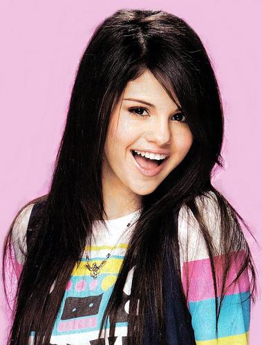 Selena Gómez Foto de Selena Gómez con cara angelical