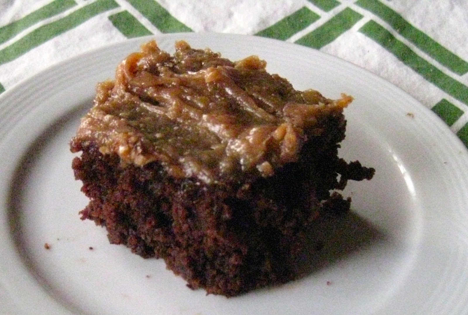 Frugal, Fast, and Fun Cake in a Saucepan