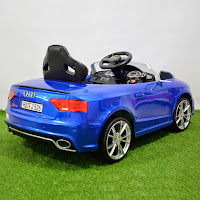 mobil mainan aki juniuor audi rs5 lisensi