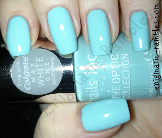 Nails Inc Optic Wave Colgate Max White One Nails-Inc-Optic-Wave-swatch-Colgate-Max-White-One