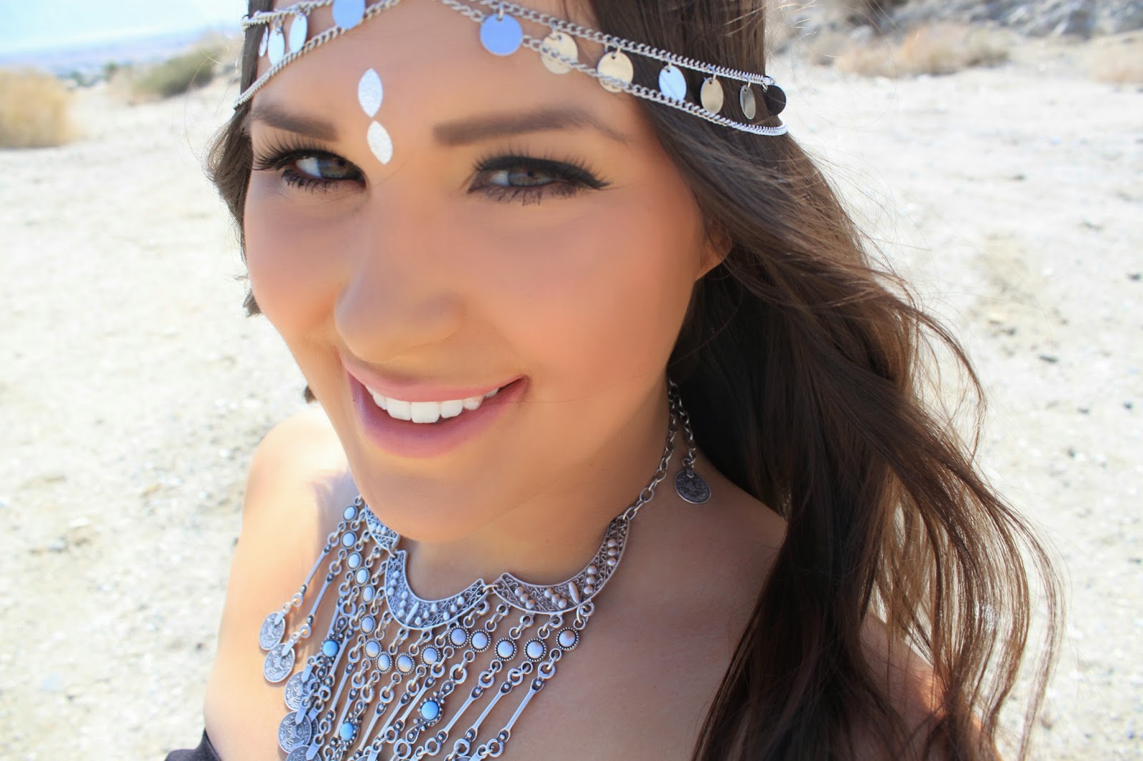 Beauty Blogger Mash Elle shares a Coachella inspired beauty look using drugstore makeup products!