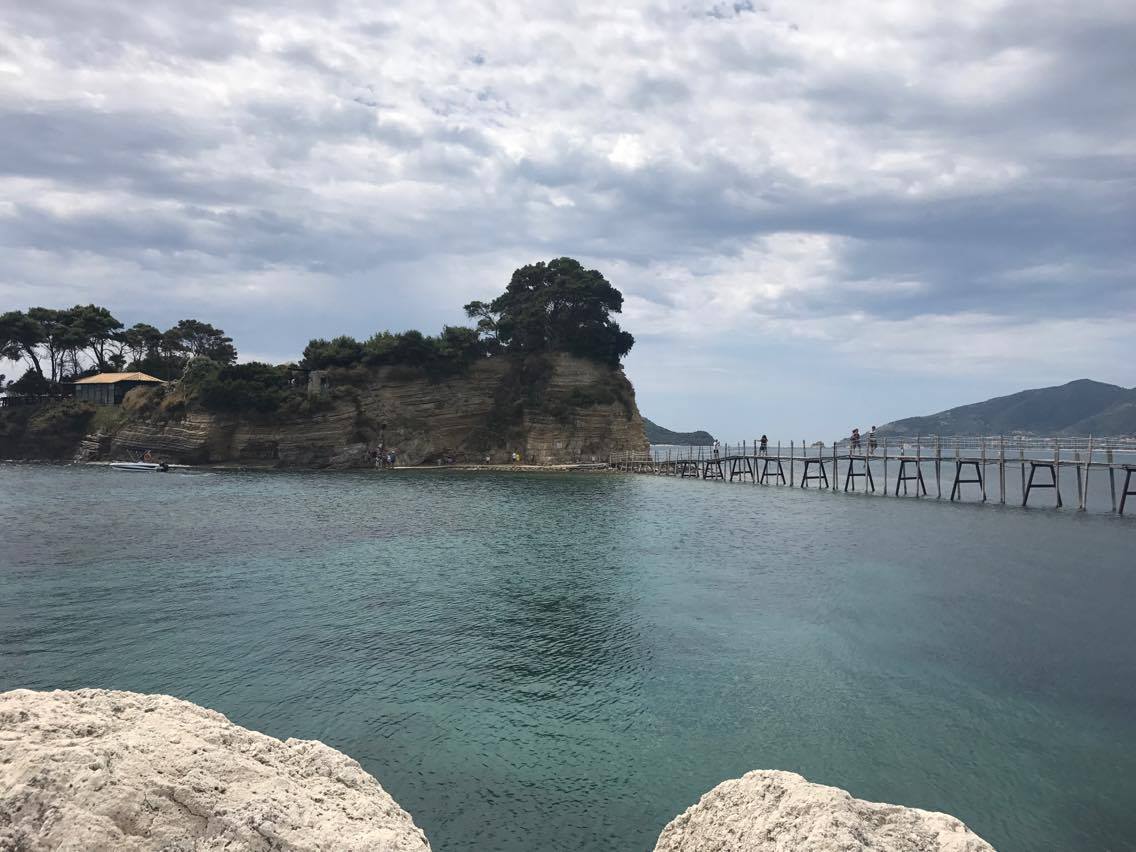 Z A K Y N T H O S _______ L A G U N A