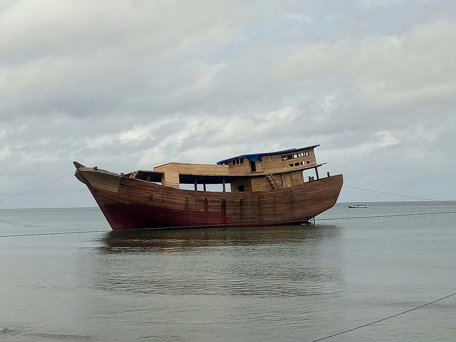 pembuatan kapal pinisi di tana beru