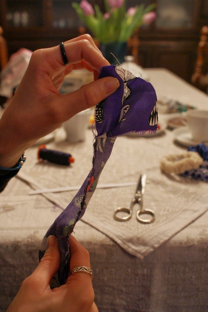 DIY HANDMADE ELASTIC HAIR Francine's Place