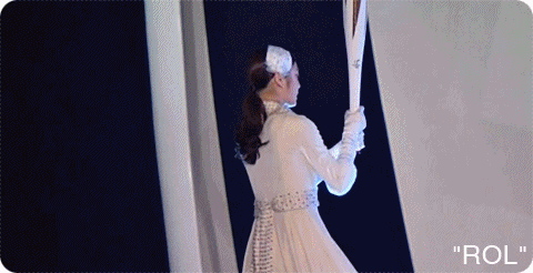 성화 점화하는 퀸연아 | 인스티즈