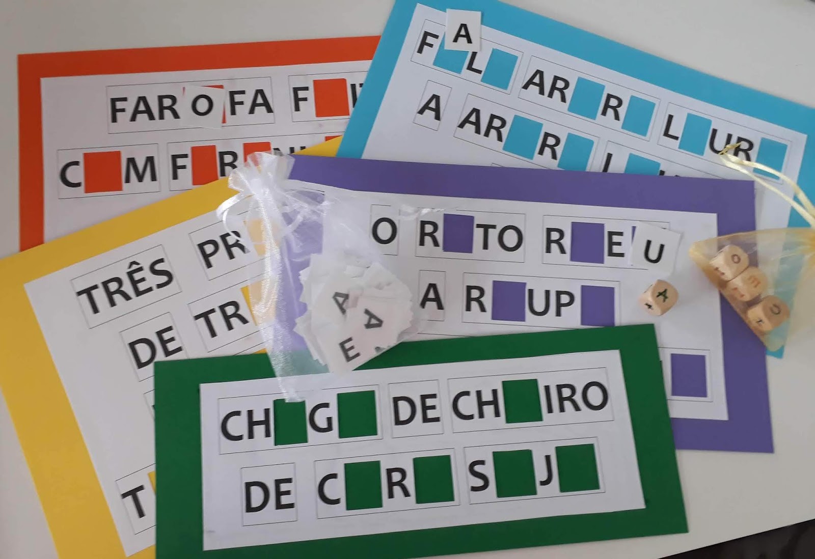 Pra Gente Miúda: Jogos de alfabetização com trava línguas