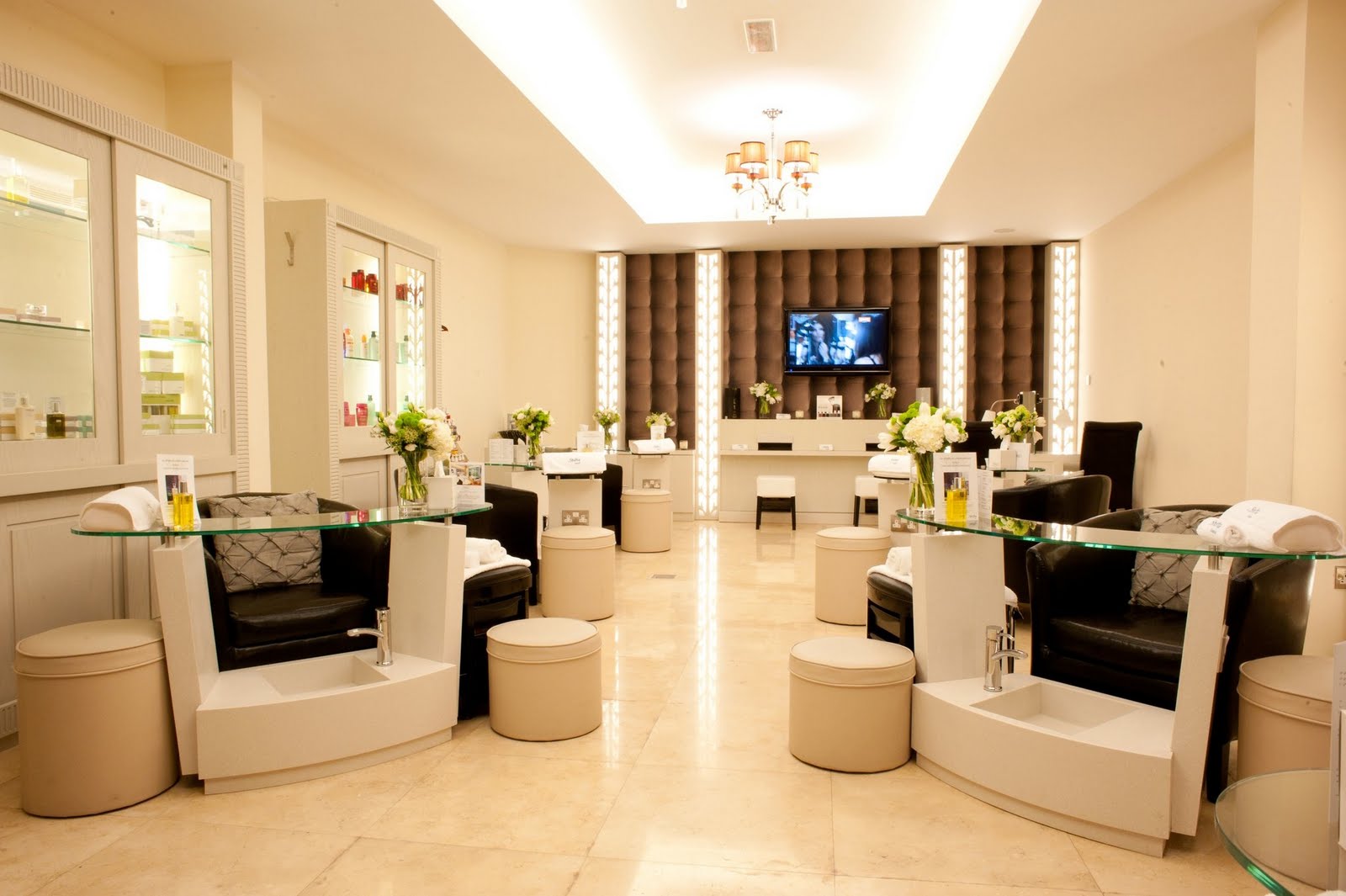 elan TOP FOUR PICKS OF THE BEST SALONS IN THE MIDDLE EAST! These