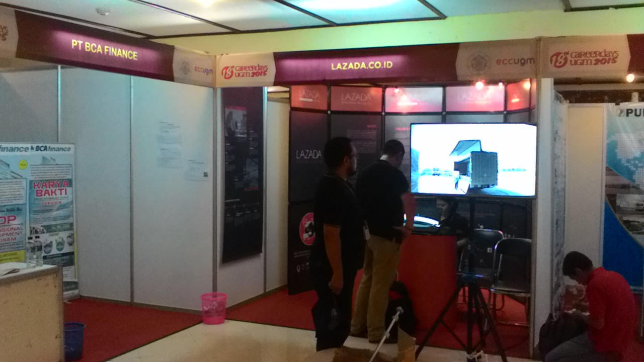 PENYELENGGARAAN EVEN JOB FAIR - CAREER DAY UGM 2015 , SEWA