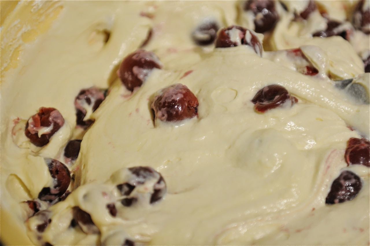 Meike´s cookbooks: Saure-Sahne-Kirschkuchen